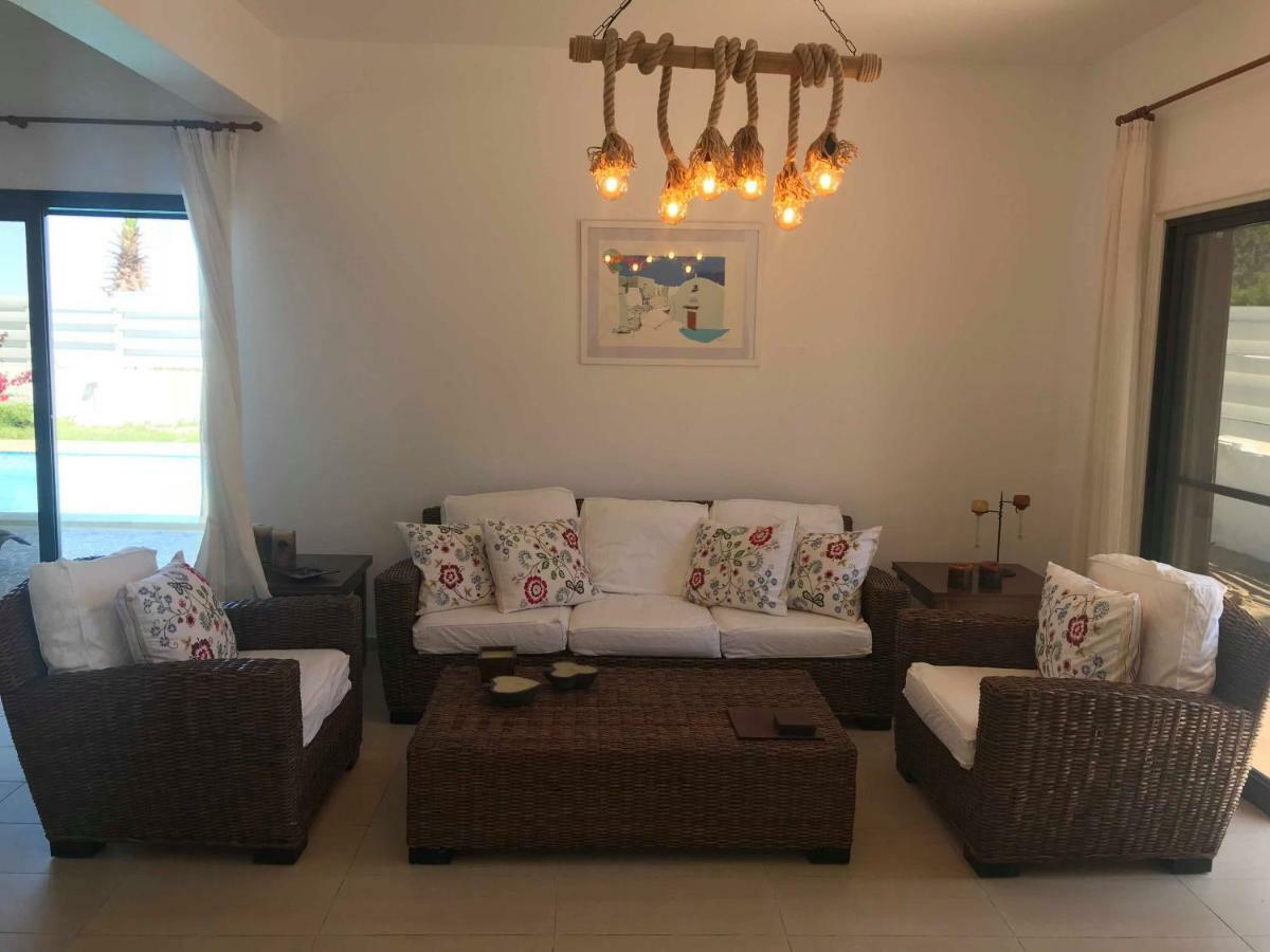 Limni Pool House Villa Oroklini Eksteriør bilde